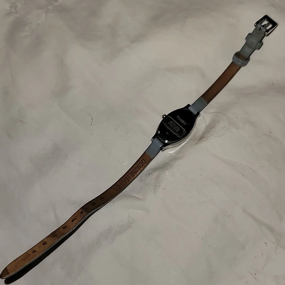 Timex Wrist‎ Watch Wedgewood Blue Leather Band Silver Case New Battery